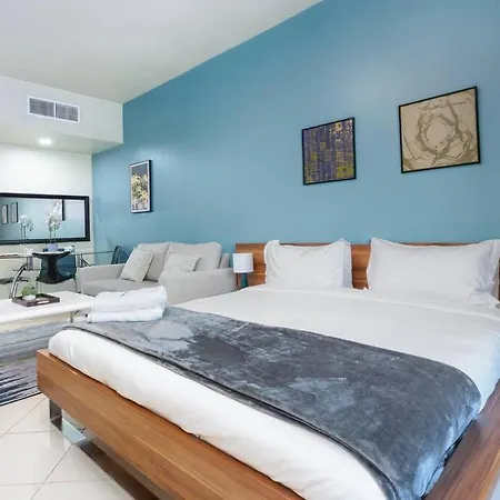 Large Studio Attached To Metro - Dubai Marina Diamond3 Exterior photo
