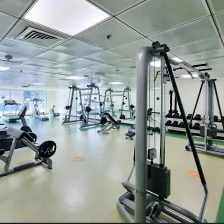 Large Studio Attached To Metro - Dubai Marina Diamond3 Exterior photo