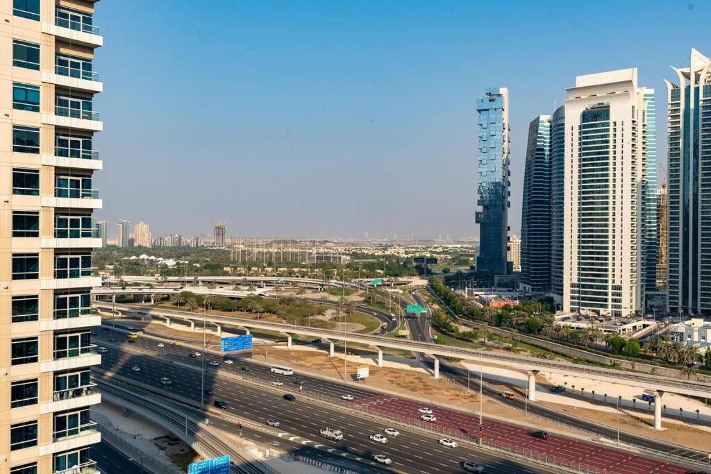 Apartment Large Attached To Metro - Marina Diamond3
