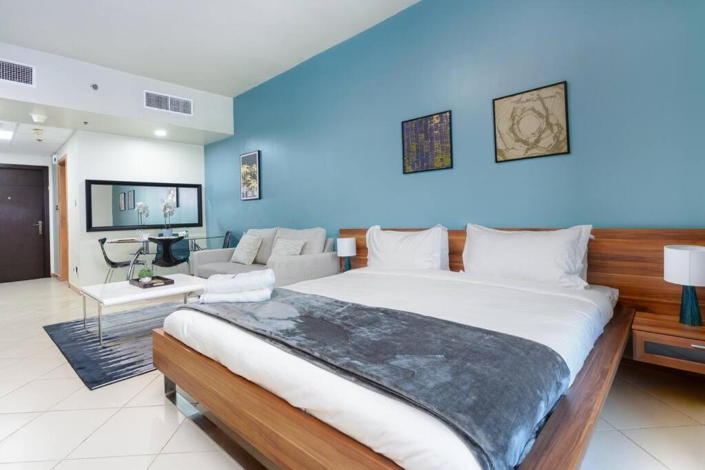 Apartment Large Attached To Metro - Marina Diamond3 *