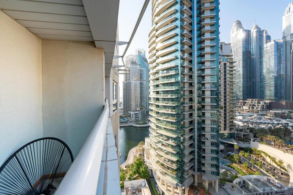 Apartment Large Attached To Metro - Marina Diamond3