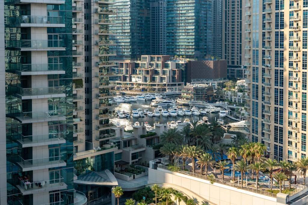 Apartment Large Attached To Metro - Marina Diamond3 Dubai