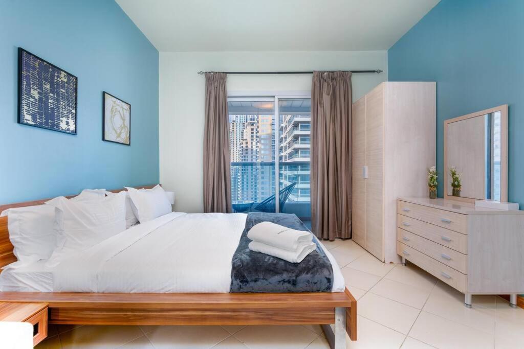 Apartment Large Attached To Metro - Marina Diamond3